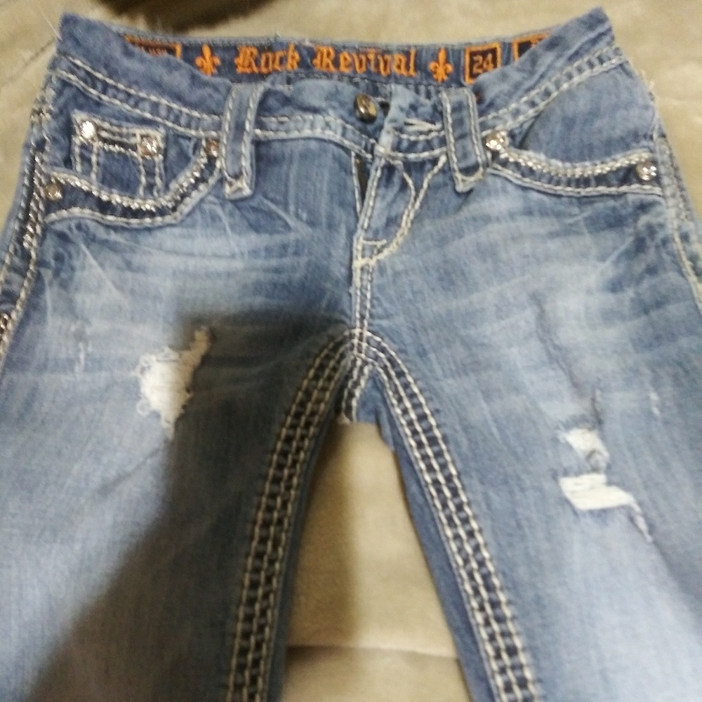 Rock Revival Size 24